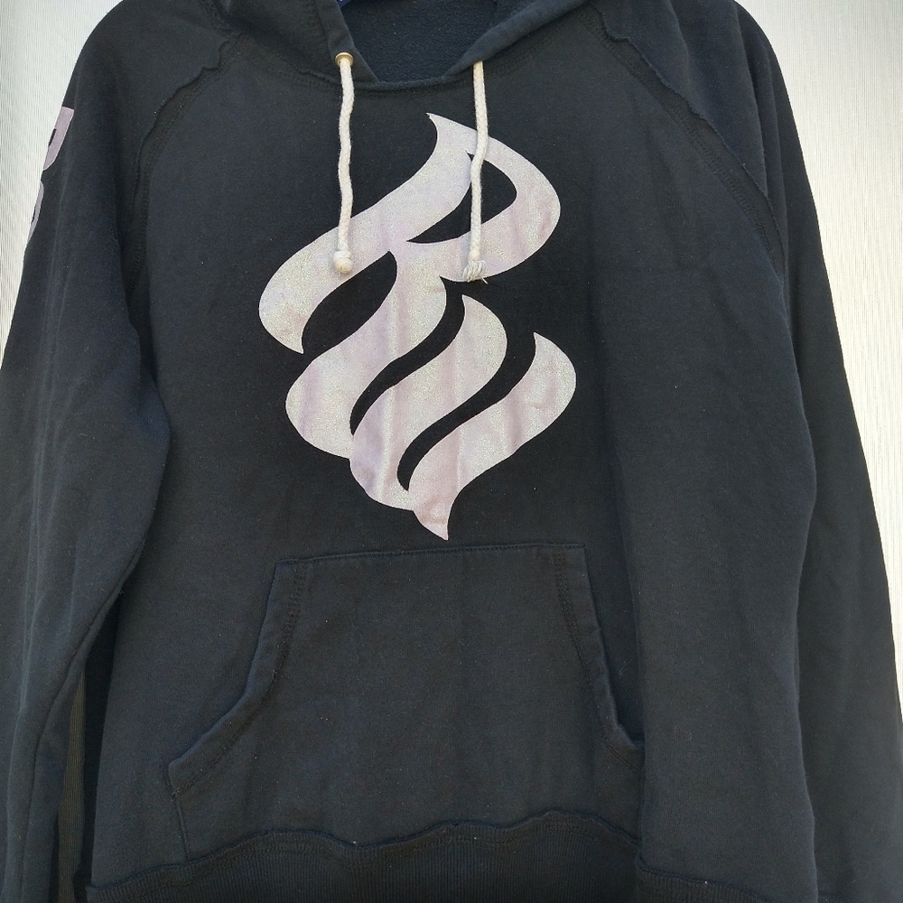 Rocawear hoodie size XL